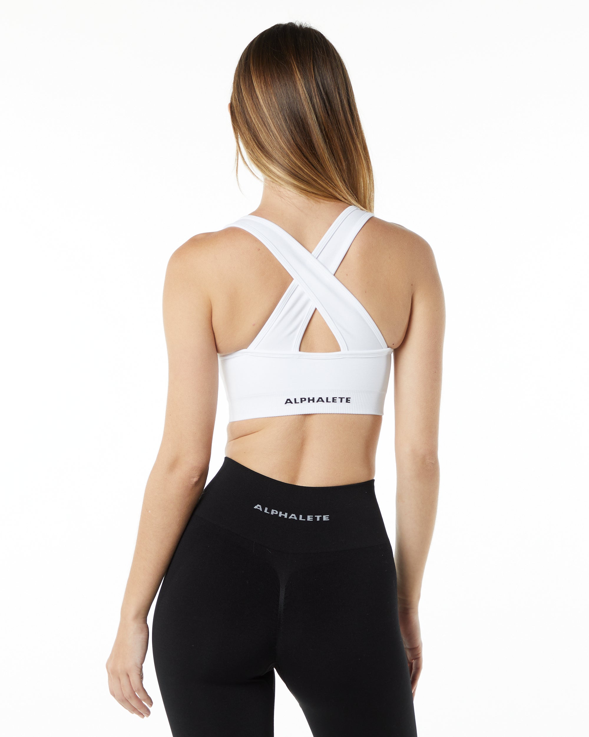 alphalete on X: AMPLIFY x FORMULA RED🏎 This Saturday at 12pm CST · Amplify  4.5” Short · Amplify Legging · Amplify Bra (also coming in white) · Amplify  Long Sleeve Crop  / X