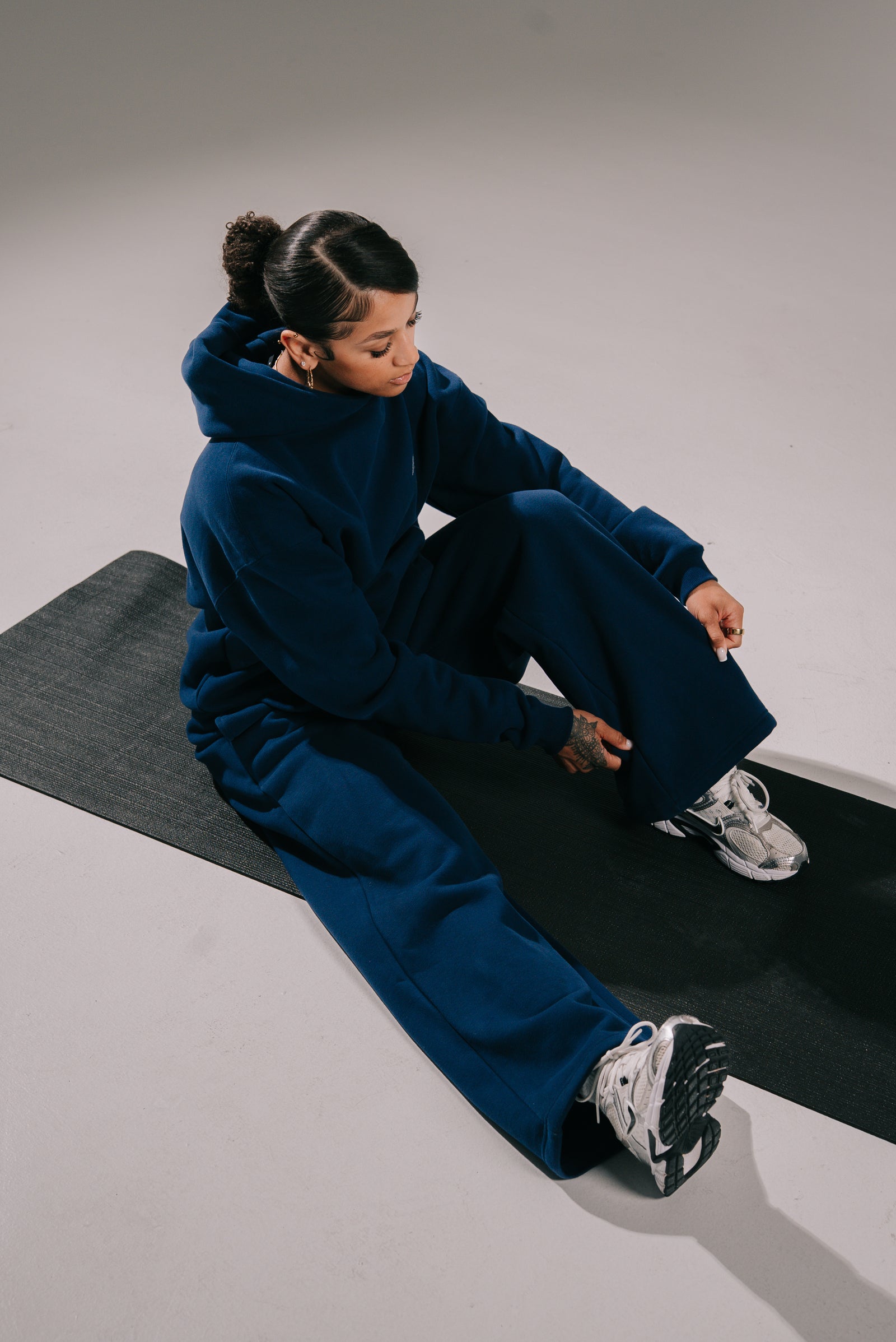 Staple Pant - Dark Indigo product media