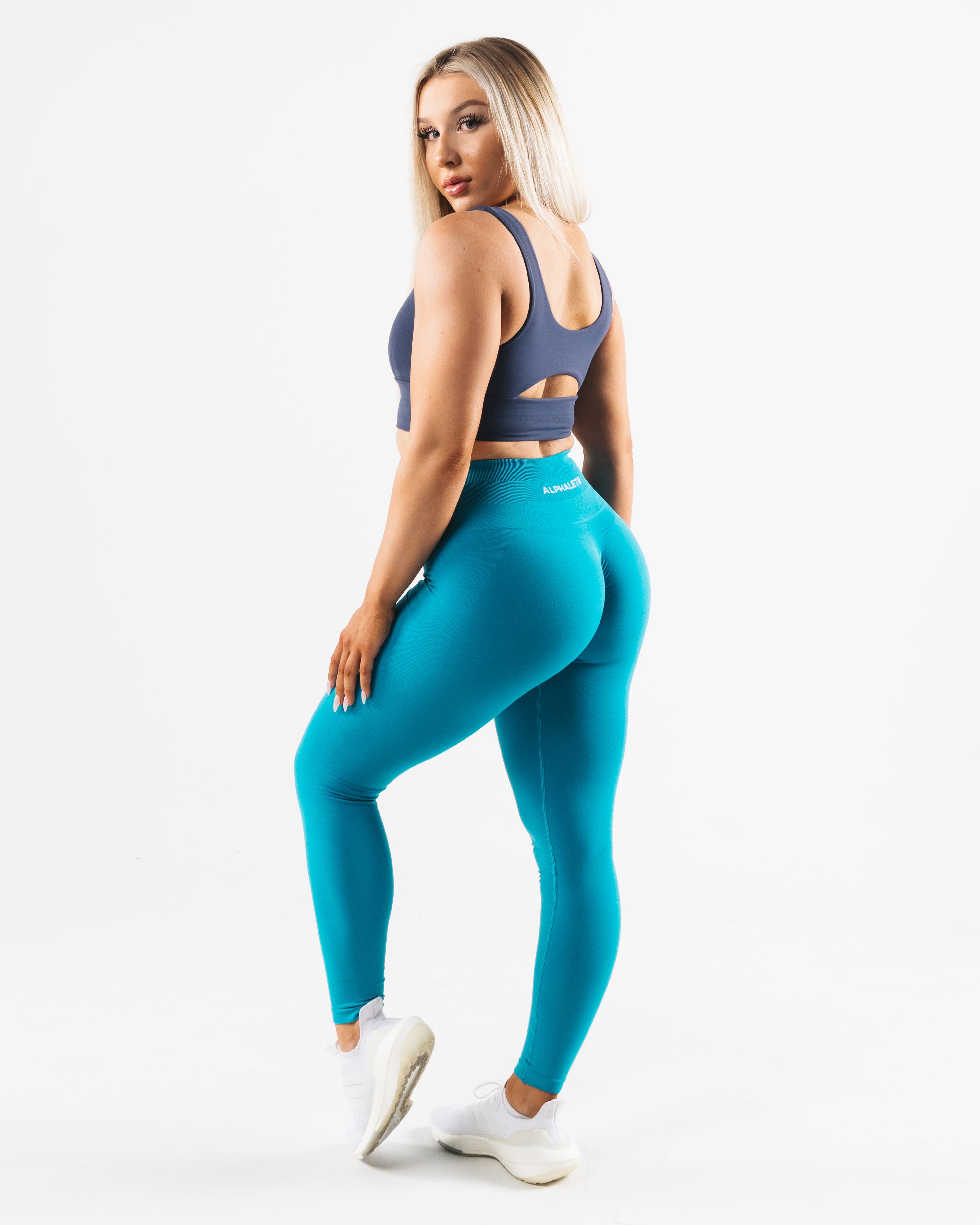 Alphalete Impact Bra and Halo selling Legging Ice Blue Set