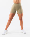 Amplify Contour Short 5" - Porcelain