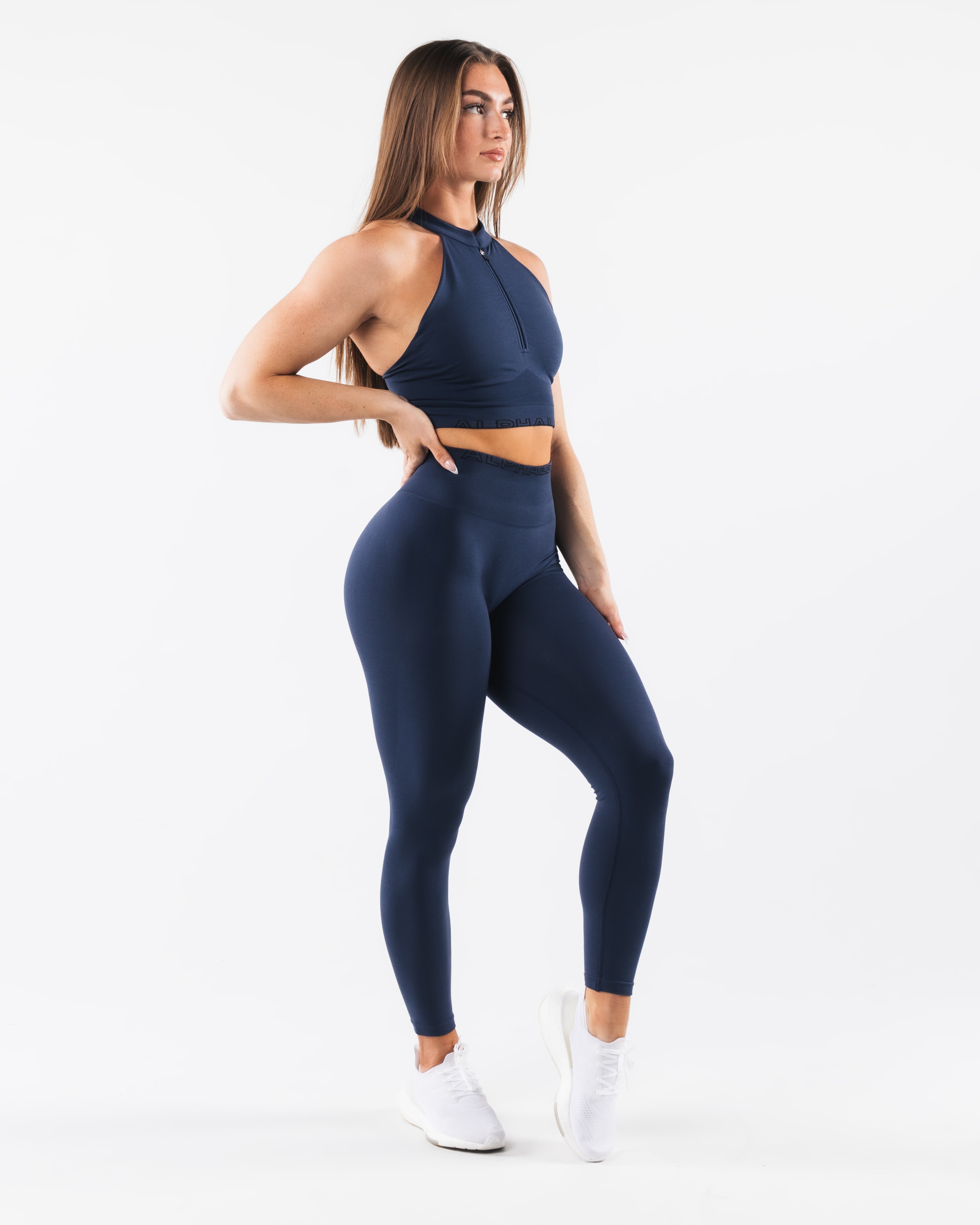 Amplify Gravity Legging - Nocturnal SE – Alphalete Athletics