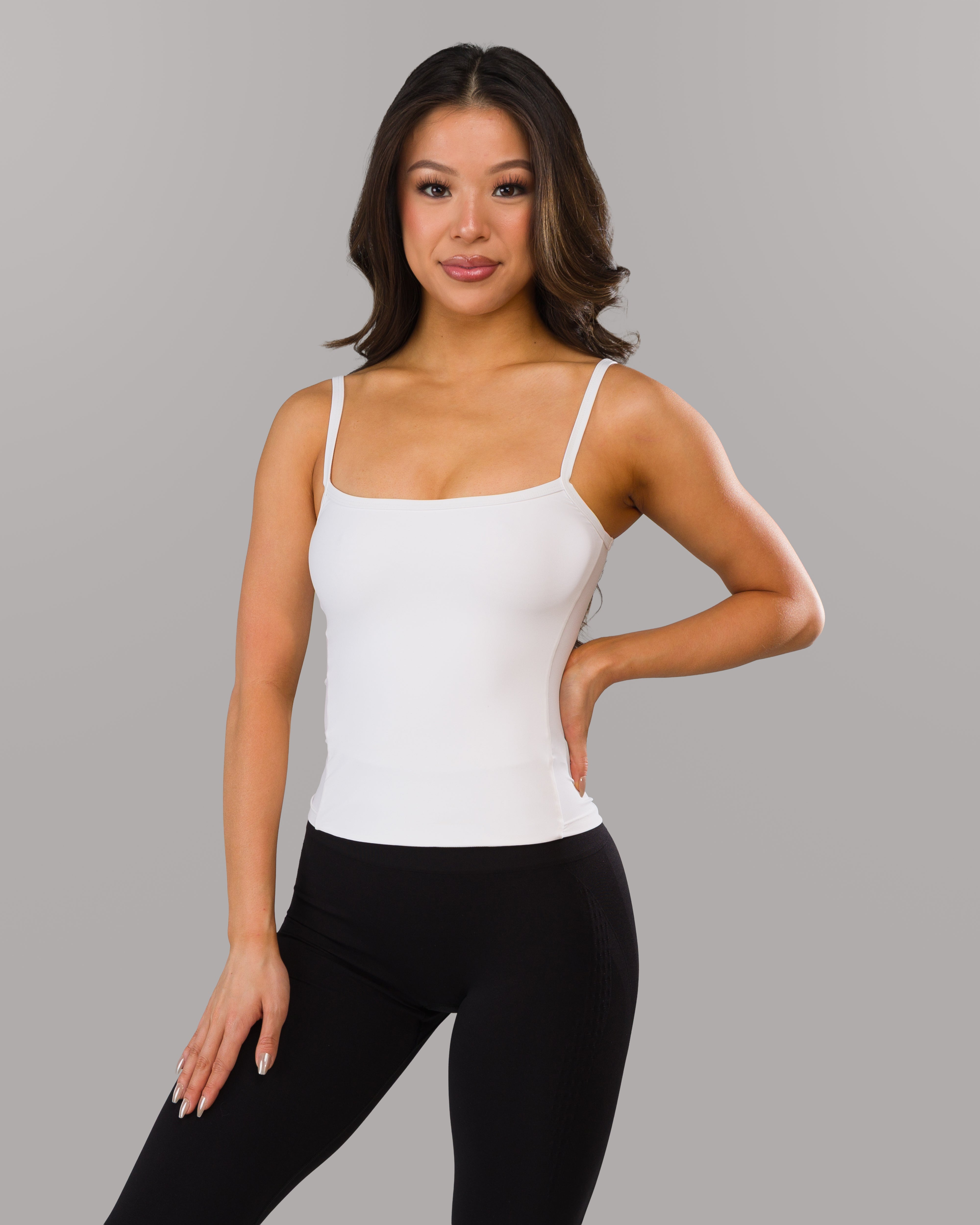 Basics Cami Tank - White – Alphalete Athletics