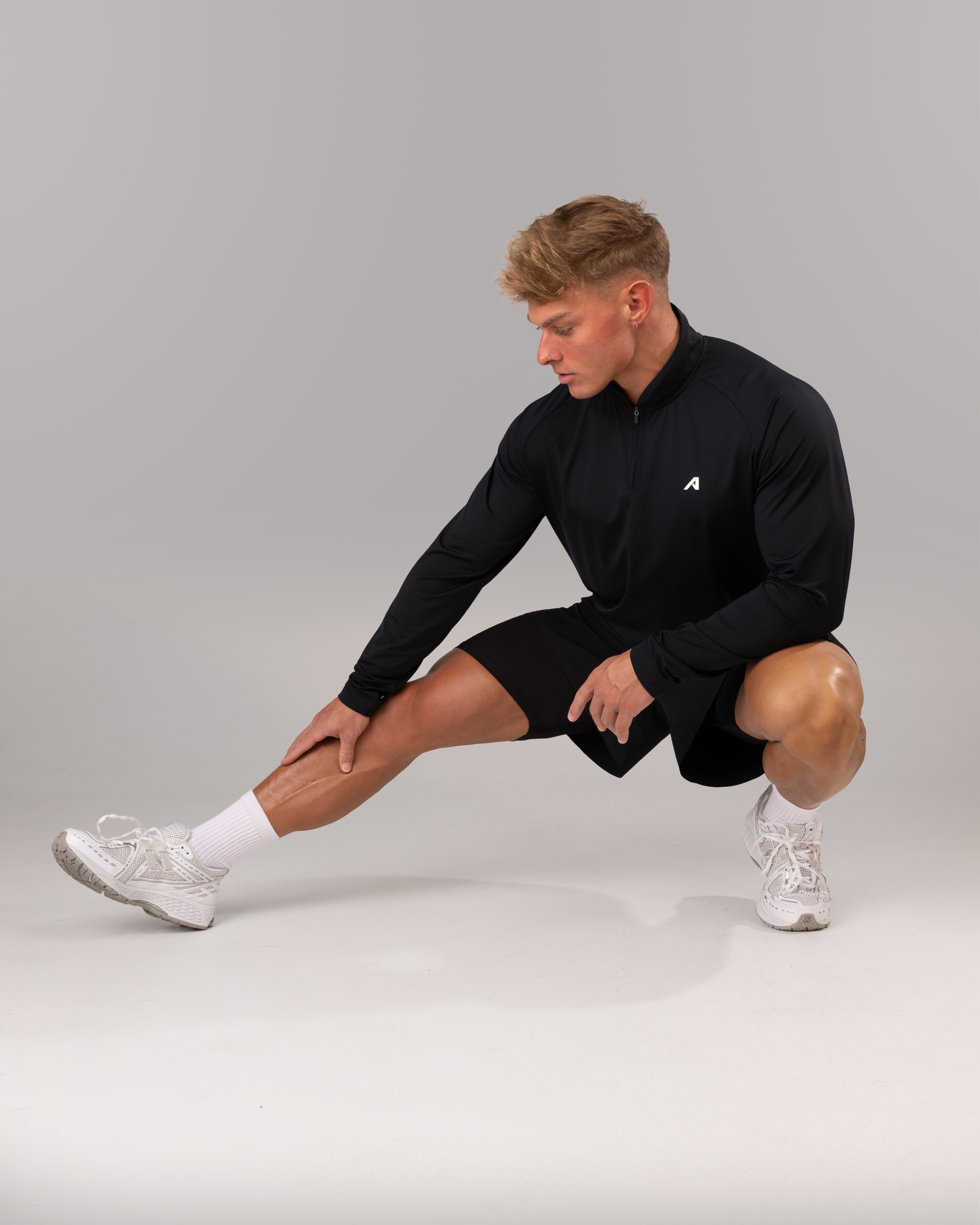 Racer Quarter Zip - Black – Alphalete Athletics