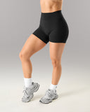 Aura Short 5" - Black