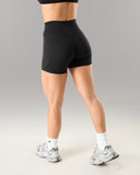 Aura Short 5" - Black