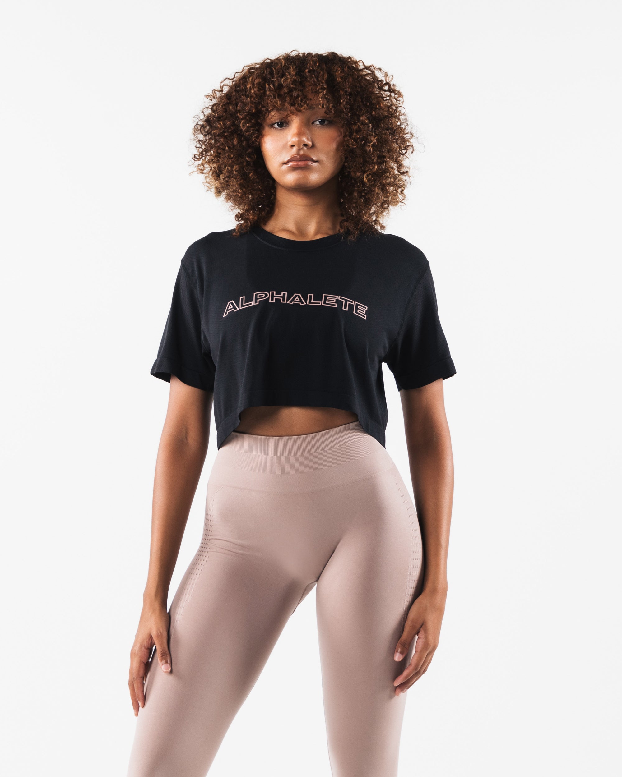 Core Airtech SS Crop - Black – Alphalete Athletics