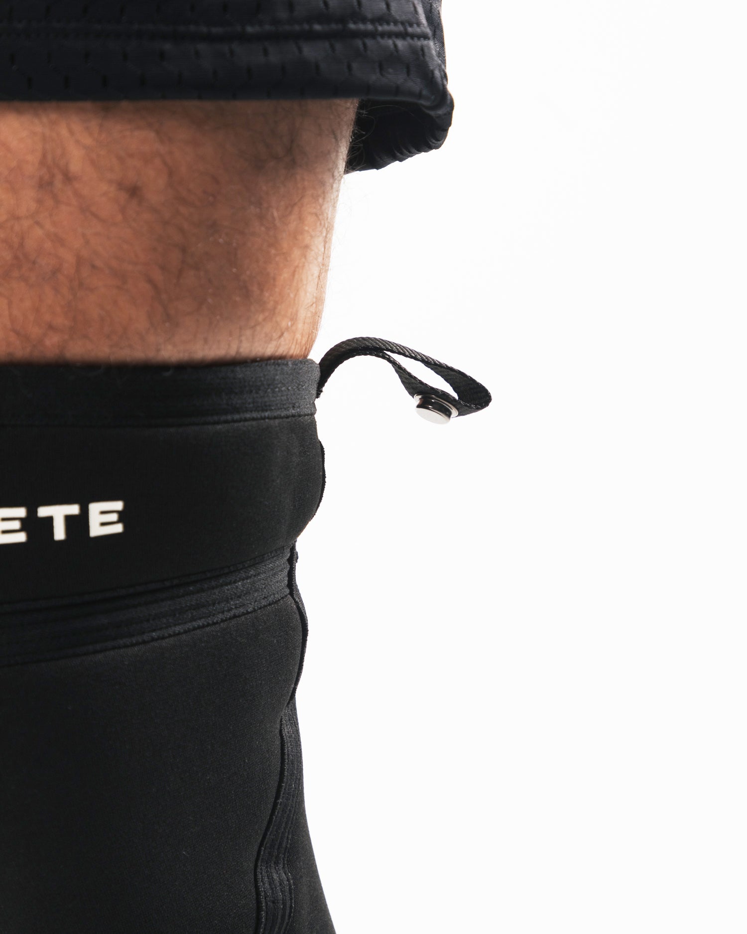 Knee Sleeves - Black – Alphalete Athletics