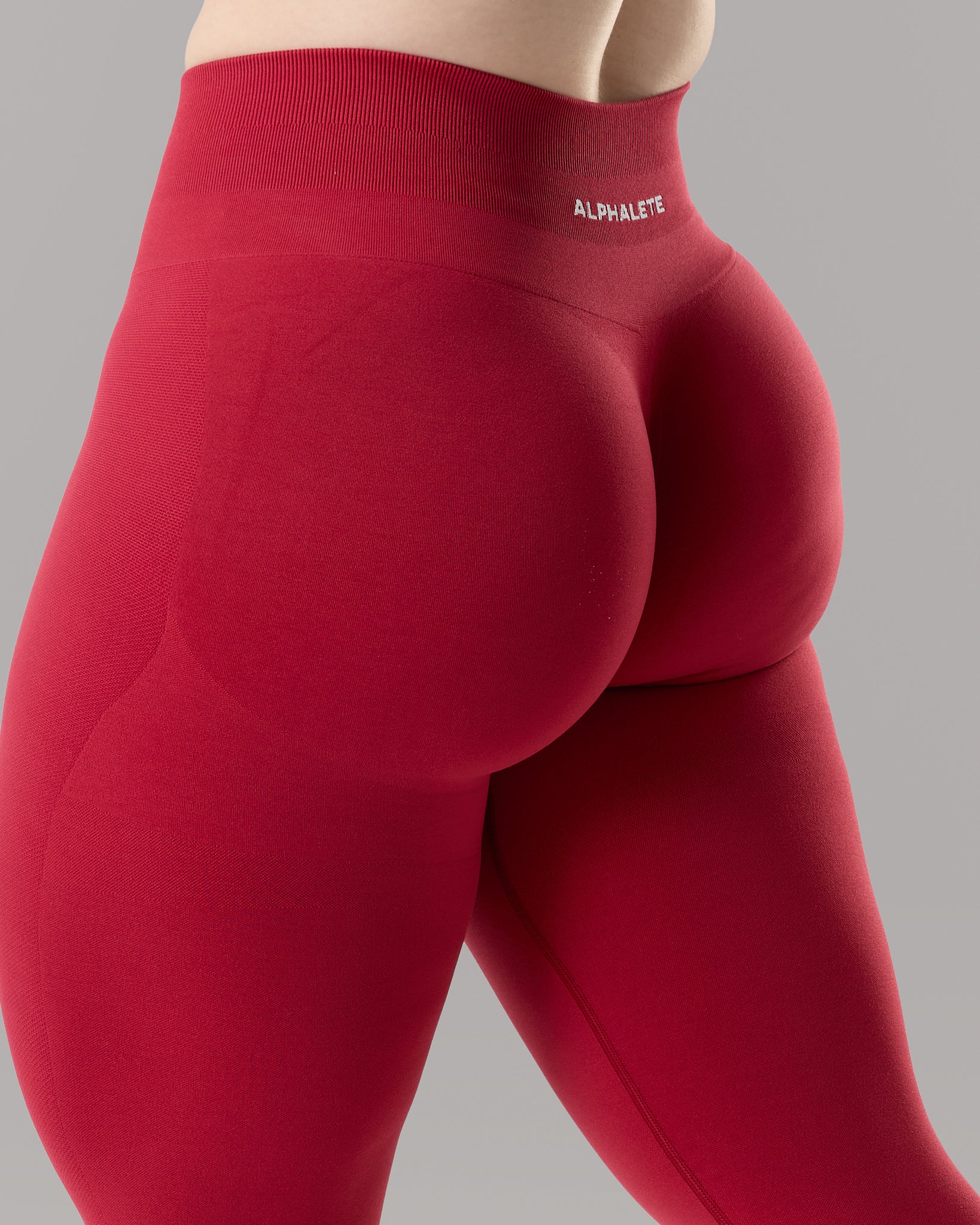 Pump Mid Rise Legging - Scarlet – Alphalete Athletics
