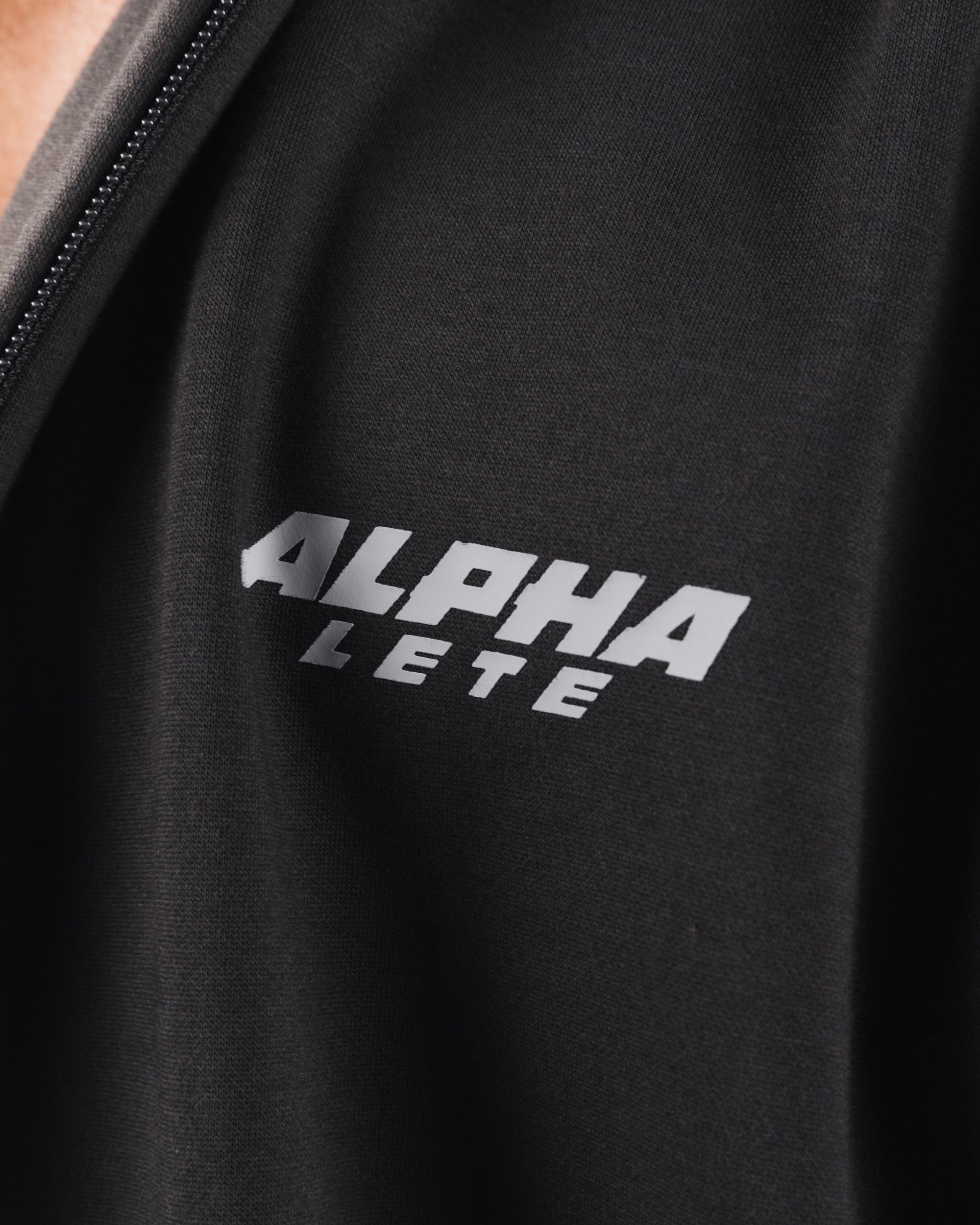 L Alphalete online Endure Zip Jacket - Black