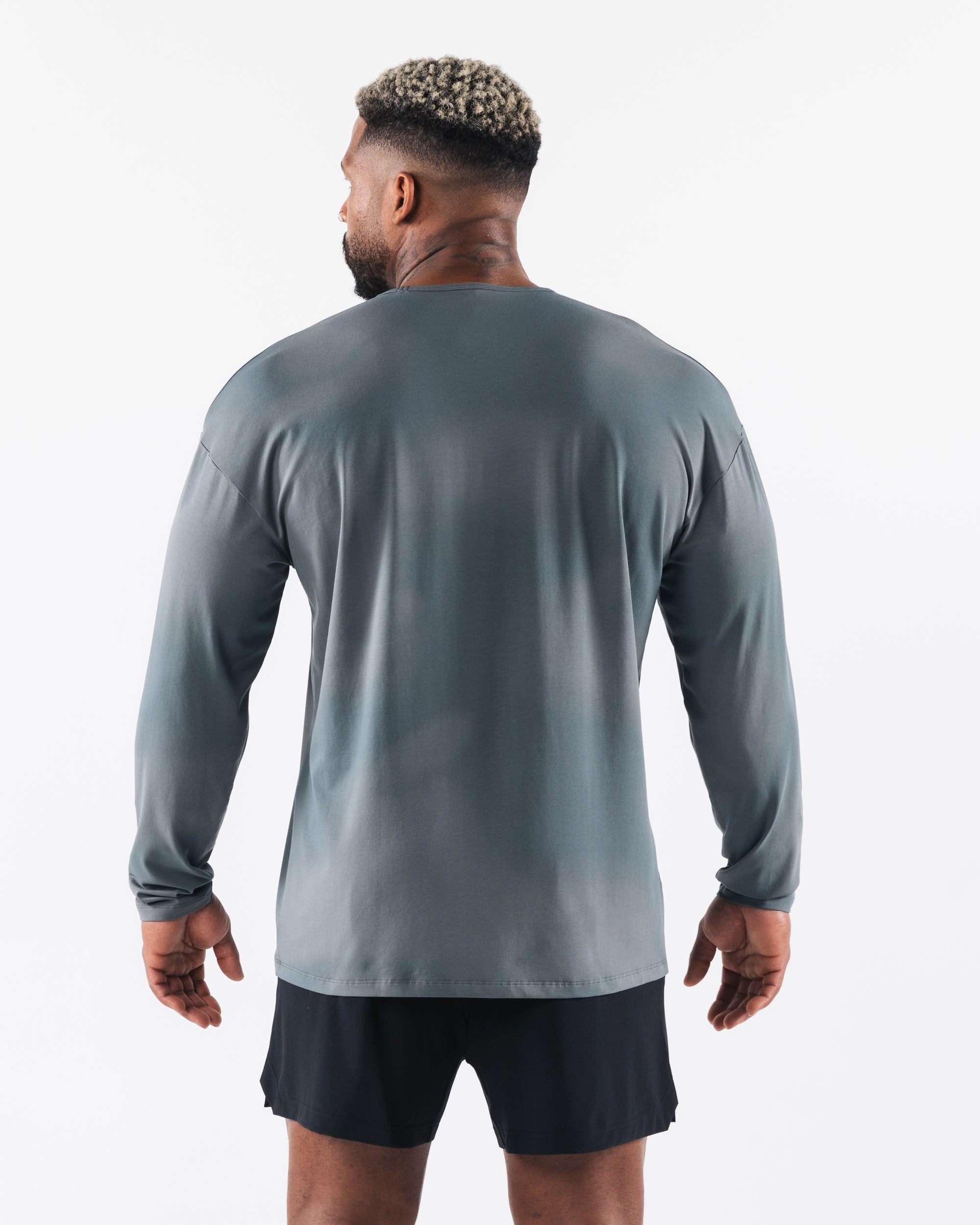 Wolf Head LS Tee - Ash Smoke Print – Alphalete Athletics