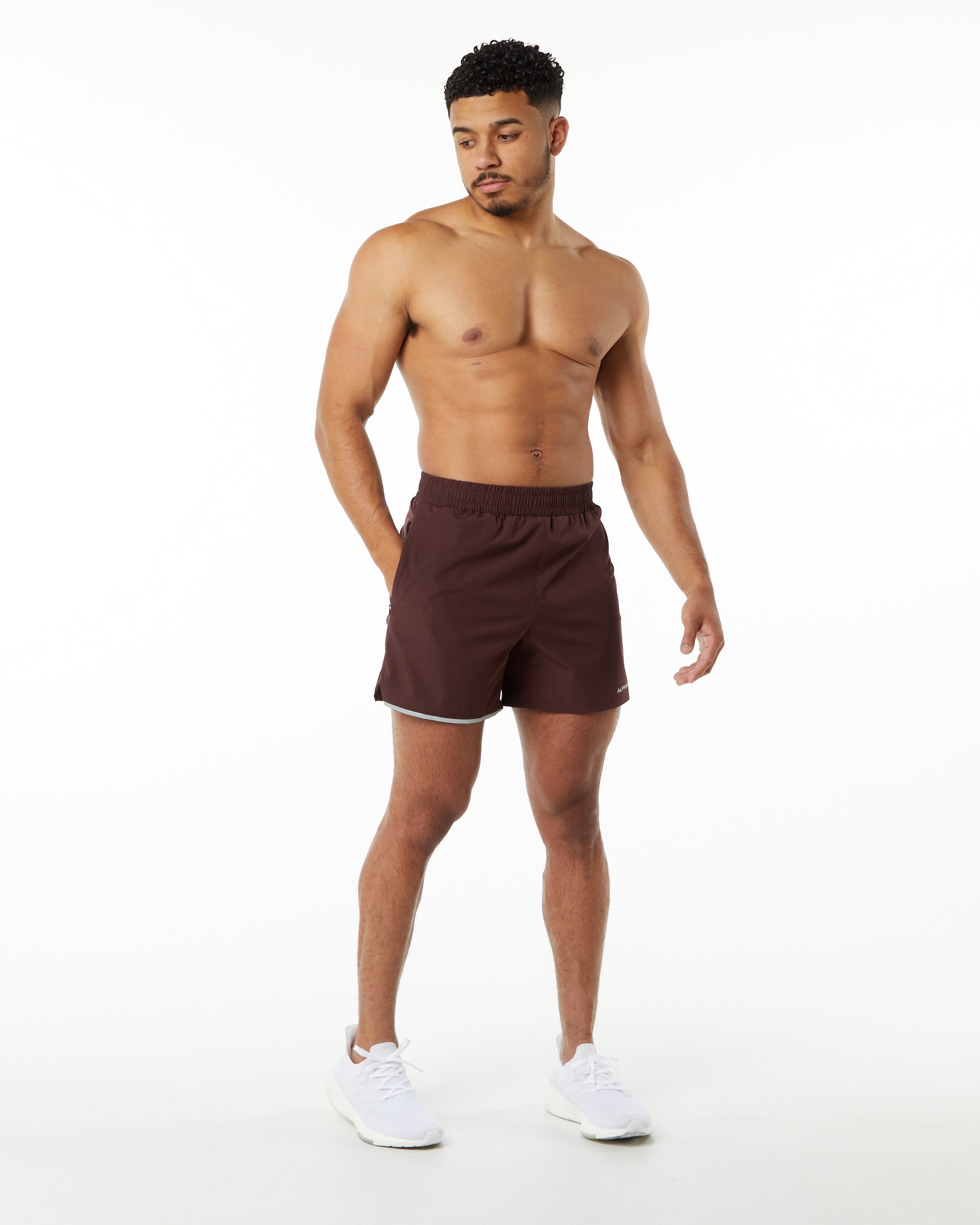 Core Stride Short 5” - Burgundy – Alphalete Athletics